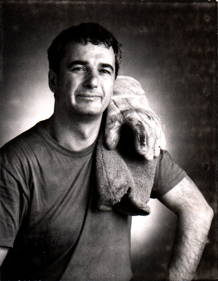 Verrerie Le Pontil - Dieulefit (26) portrait de Frédéric Morin en 1994 au sortir du travail, par Durand photographe à Dieulefit