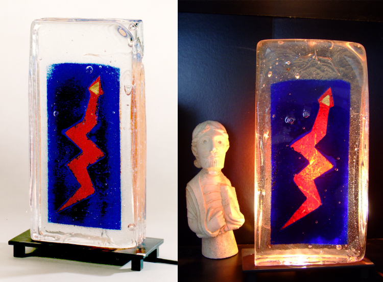 Verre-en-Forme à Montoison (26) « Eve et le serpent » bloc de verre coulé en 3 louches 17x34cm par Frédéric Morin