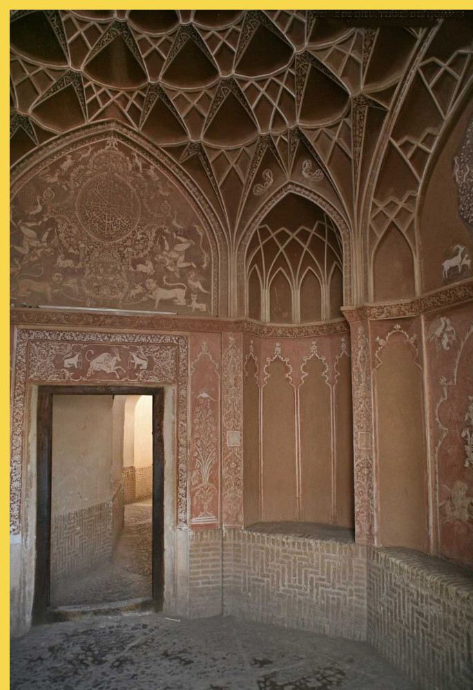 architecture bioclimatique = fluidité des espaces entre dedans et dehors : Kashan maison Borujerdi par Maryam vers 1857 - pièce de réception d'hiver