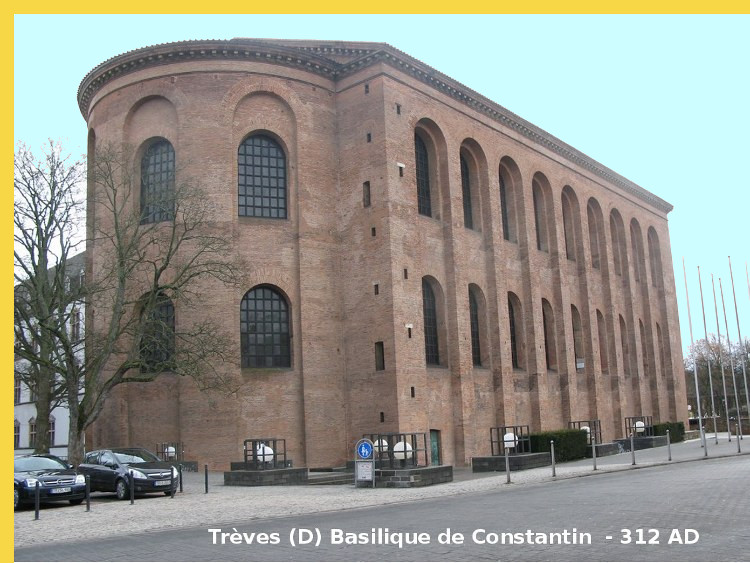 architecture paléochrétienne - Trèves (D) Basilique chrétienne de Constantin vers 315 AD (67m x 27,30 x h=33m) - vue générale de l'imposant bâtiment