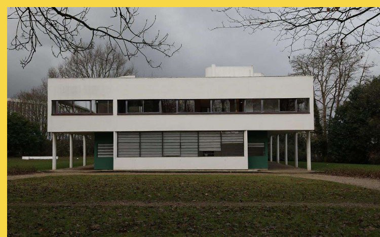 bioclimatique fluidite des espaces villa Savoye à Poissy par Le Corbusier en 1931 : façade sud