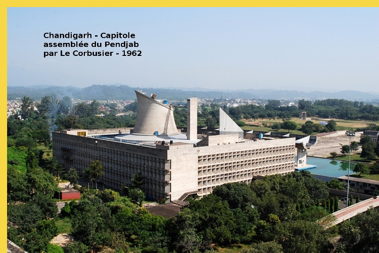bioclimatique fluidite des espaces le Capitole du Pendjab à Chandigarh par Le Corbusier en 1962 : vue aérienne générale