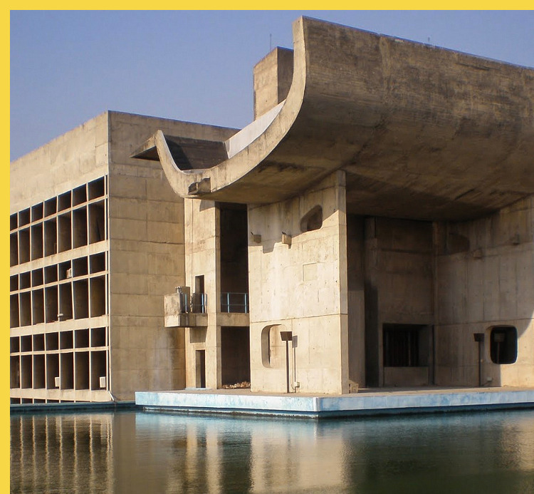 bioclimatique fluidite des espaces le Capitole du Pendjab à Chandigarh par Le Corbusier en 1962 : le bassin de l'angle sud