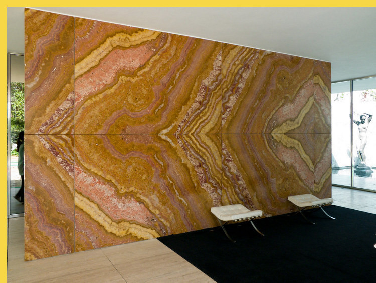 bioclimatique fluidité des espaces Pavillon de l'Allemagne à Barcelone par Mies van der Rohe en 1929 : la cloison d'onyx