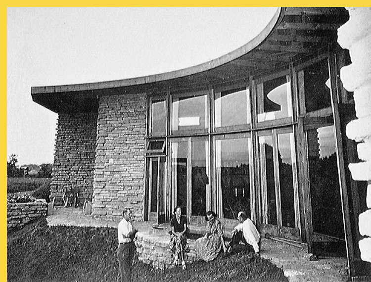 bioclimatique fluidite des espaces Solar Hemicycle de Jacobs à Middleton par Wright en 1948 : vue latérale ancienne, l'extérieur vers l'Ouest