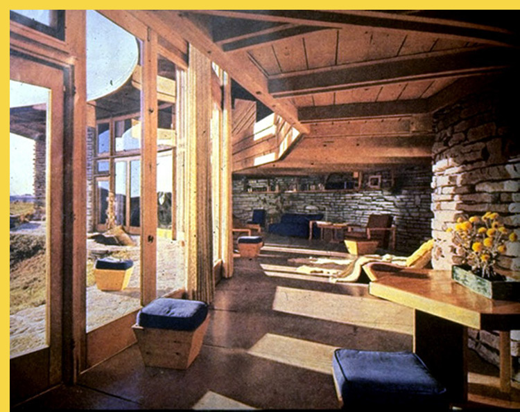 bioclimatique fluidite des espaces Solar Hemicycle Jacobs House à Middleton par Wright en 1948 : séjour en fin d'après-midi d'hiver