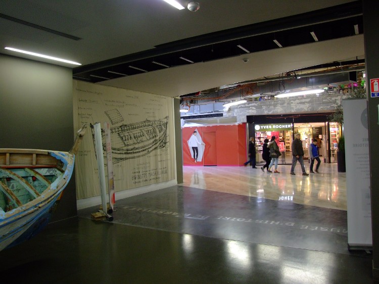 1983 Centre Bourse Musée d'Histoire de Marseille par Moatti + Rivière + Carta