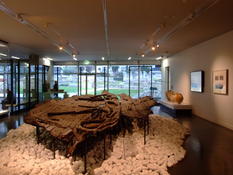 1983 Centre Bourse Musée d'Histoire de Marseille par Moatti + Rivière + Carta