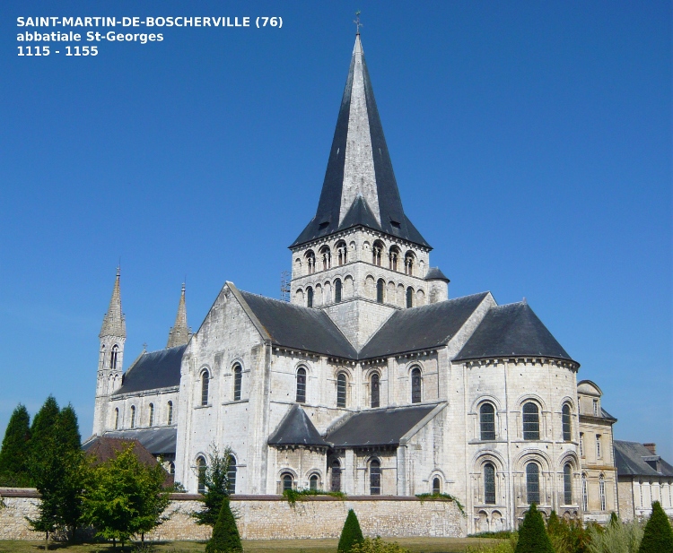 abbatiale St-Georges à St-Martin-de-Boscherville (76) vue du sud-est, le chevet de l'abbatiale construite de 1115 à 1155 montre une belle ordonnance romane