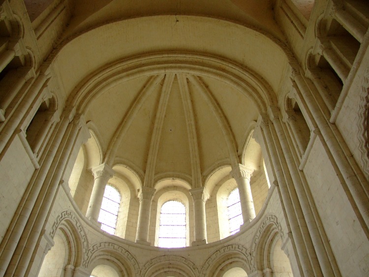 abbatiale St-Georges à St-Martin-de-Boscherville (76) détail des ogives de l'abside (1125-1128)