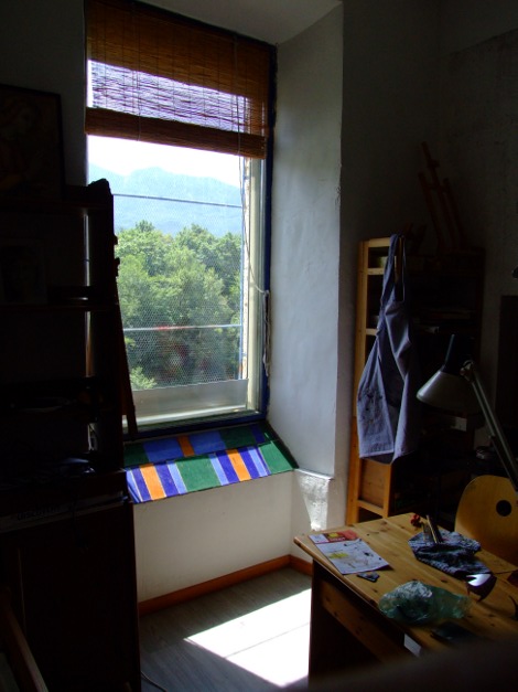 façade sud d'une ancienne manufacture de soie réhabilitée, photo 15 juillet à 13h02